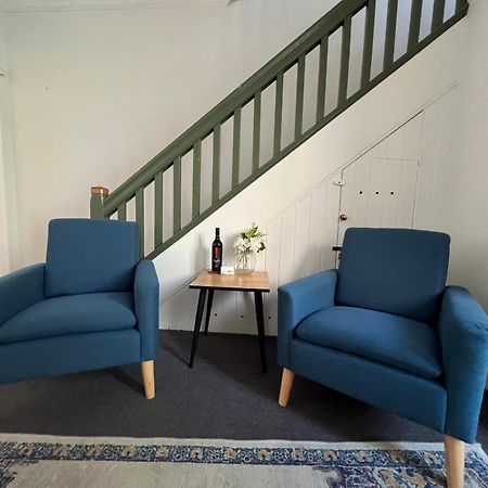 Discover The Rocks - Historical Terrace House Sydney Exteriör bild