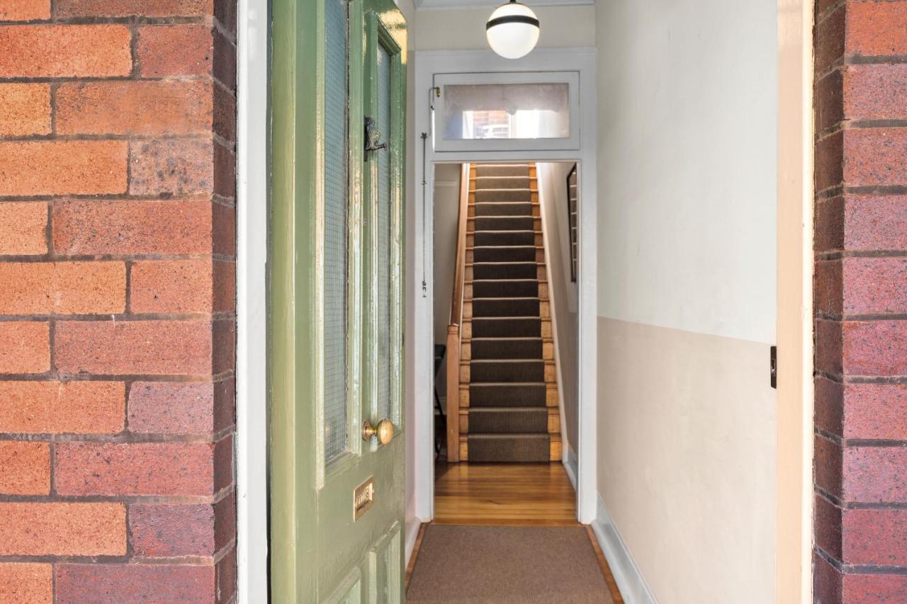 Discover The Rocks - Historical Terrace House Sydney Exteriör bild