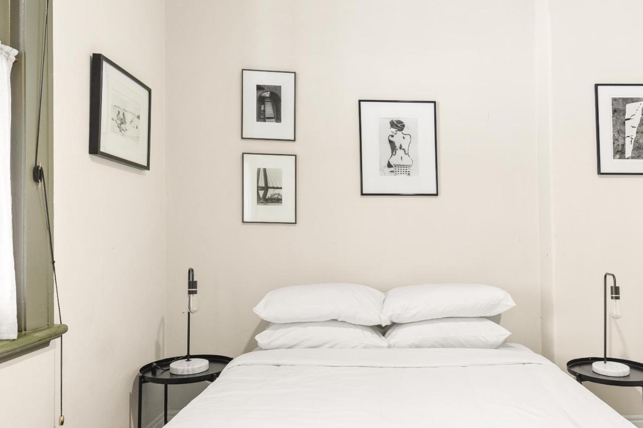 Discover The Rocks - Historical Terrace House Sydney Exteriör bild